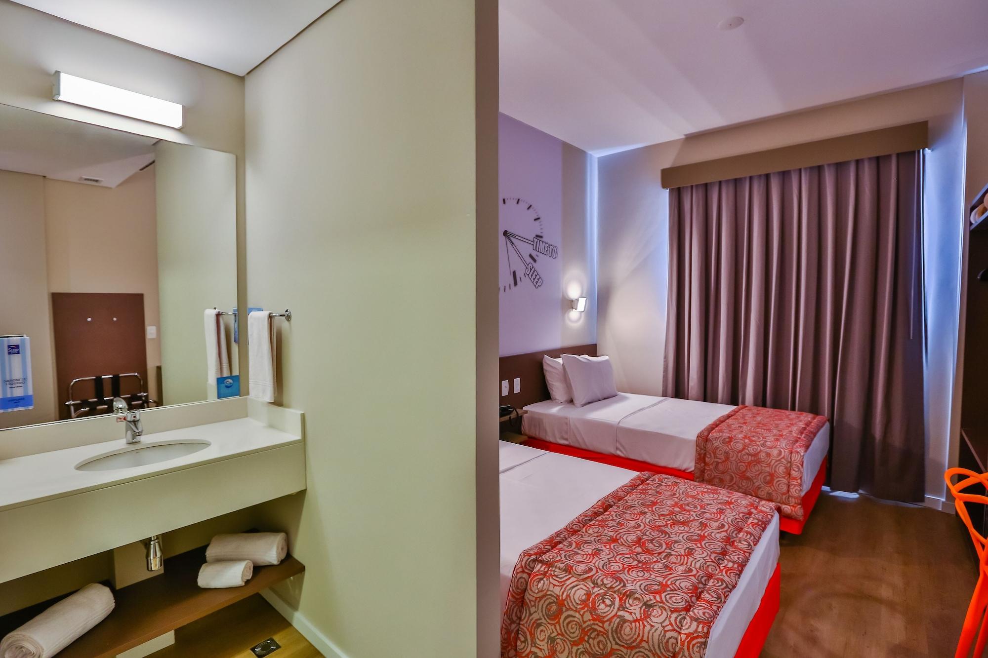 Summit Suites Hotel Pindamonhangaba Kültér fotó