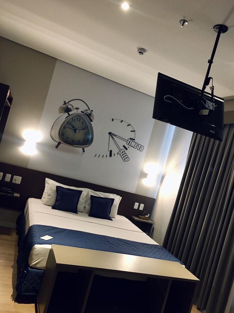 Summit Suites Hotel Pindamonhangaba Kültér fotó