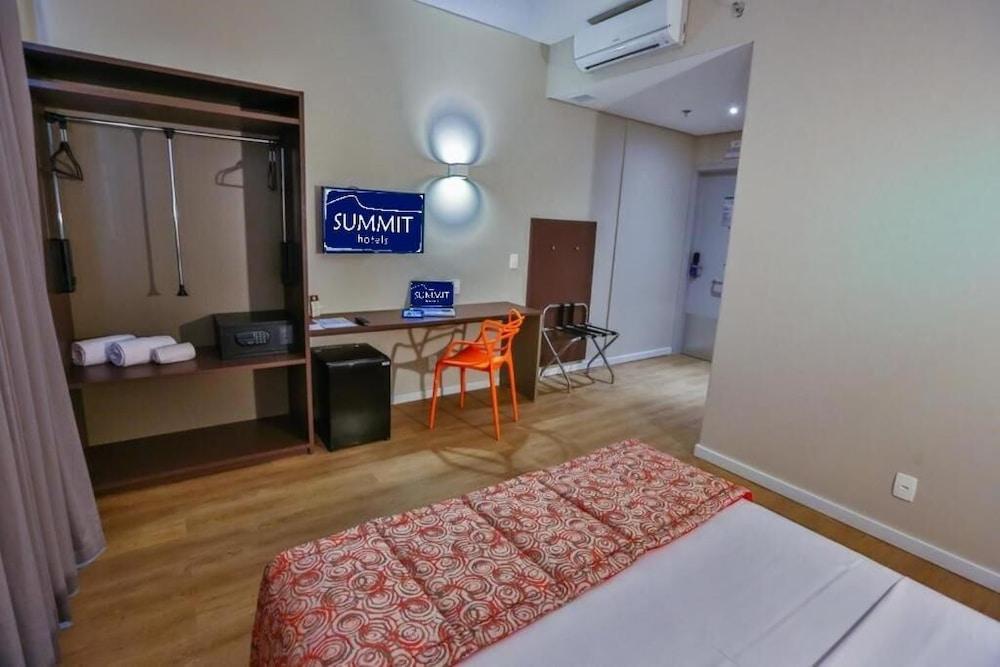 Summit Suites Hotel Pindamonhangaba Kültér fotó